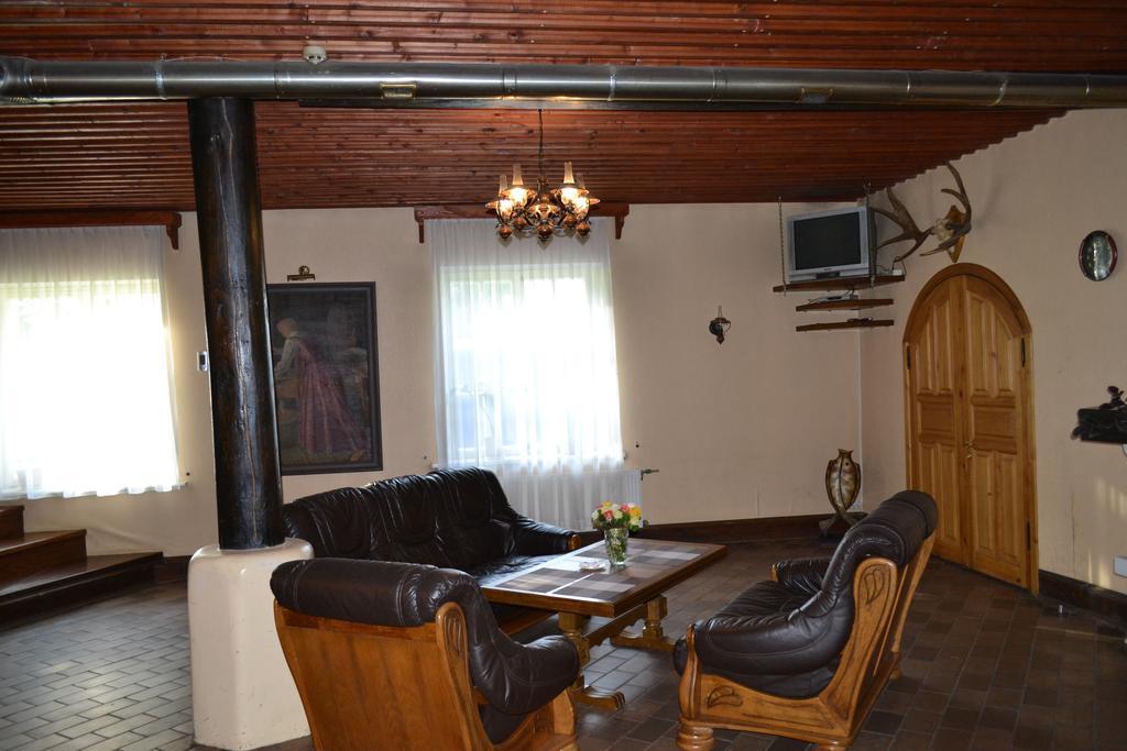 Motelis Aka Kārsava Exterior foto
